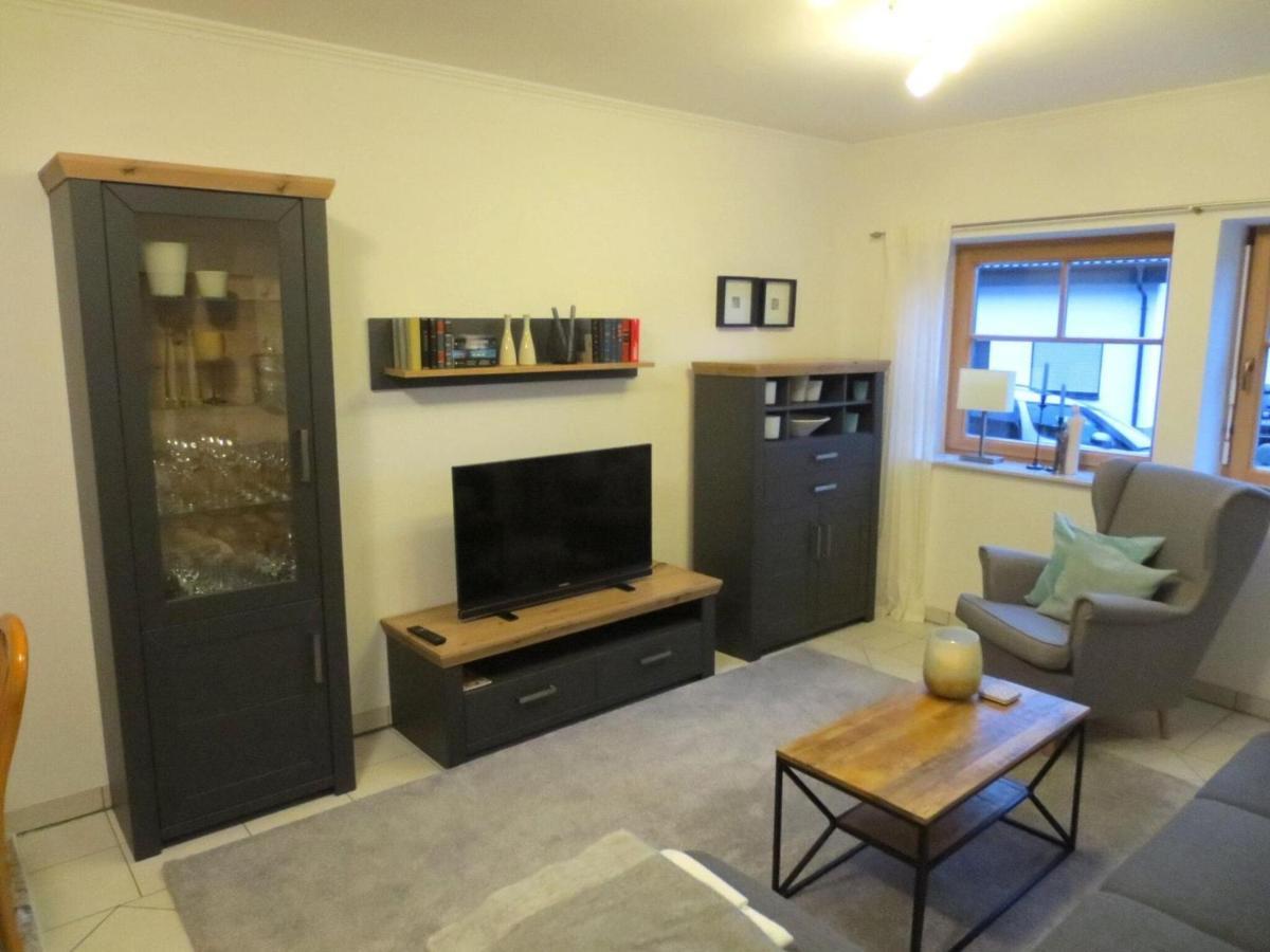 Holiday Flat With Idyllic Garden In Daun Eksteriør bilde