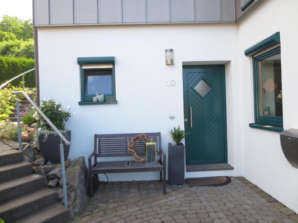 Holiday Flat With Idyllic Garden In Daun Eksteriør bilde