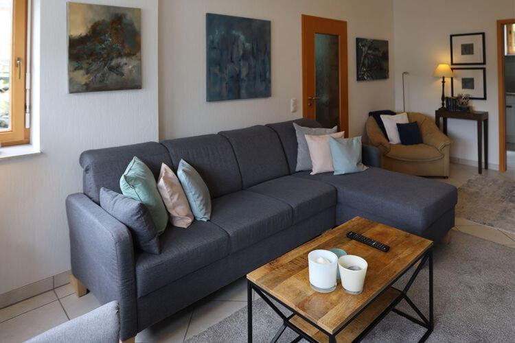 Holiday Flat With Idyllic Garden In Daun Eksteriør bilde